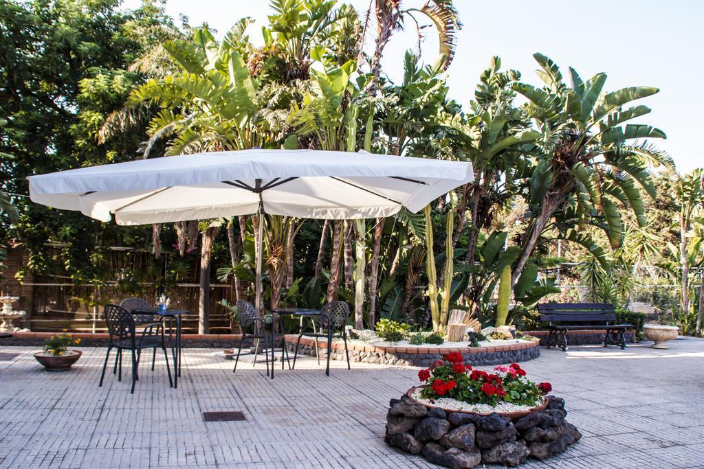 Miramare Hotel Catania-Fontanarossai nemzetközi repülőtér Kültér fotó